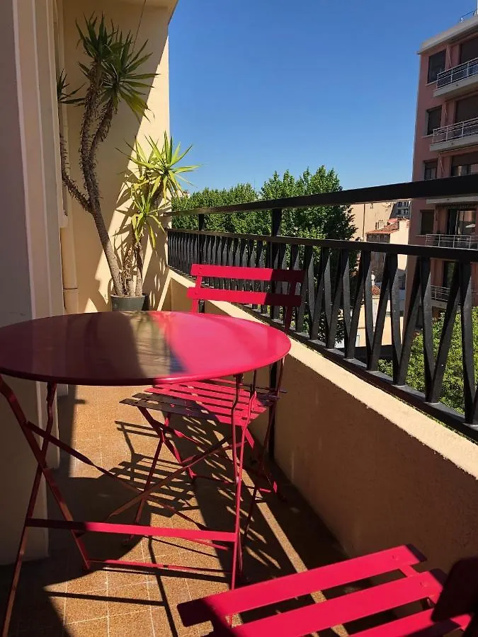 Superbe Appartement, 3 Chambres, Gare St Charles Marseille Apartment